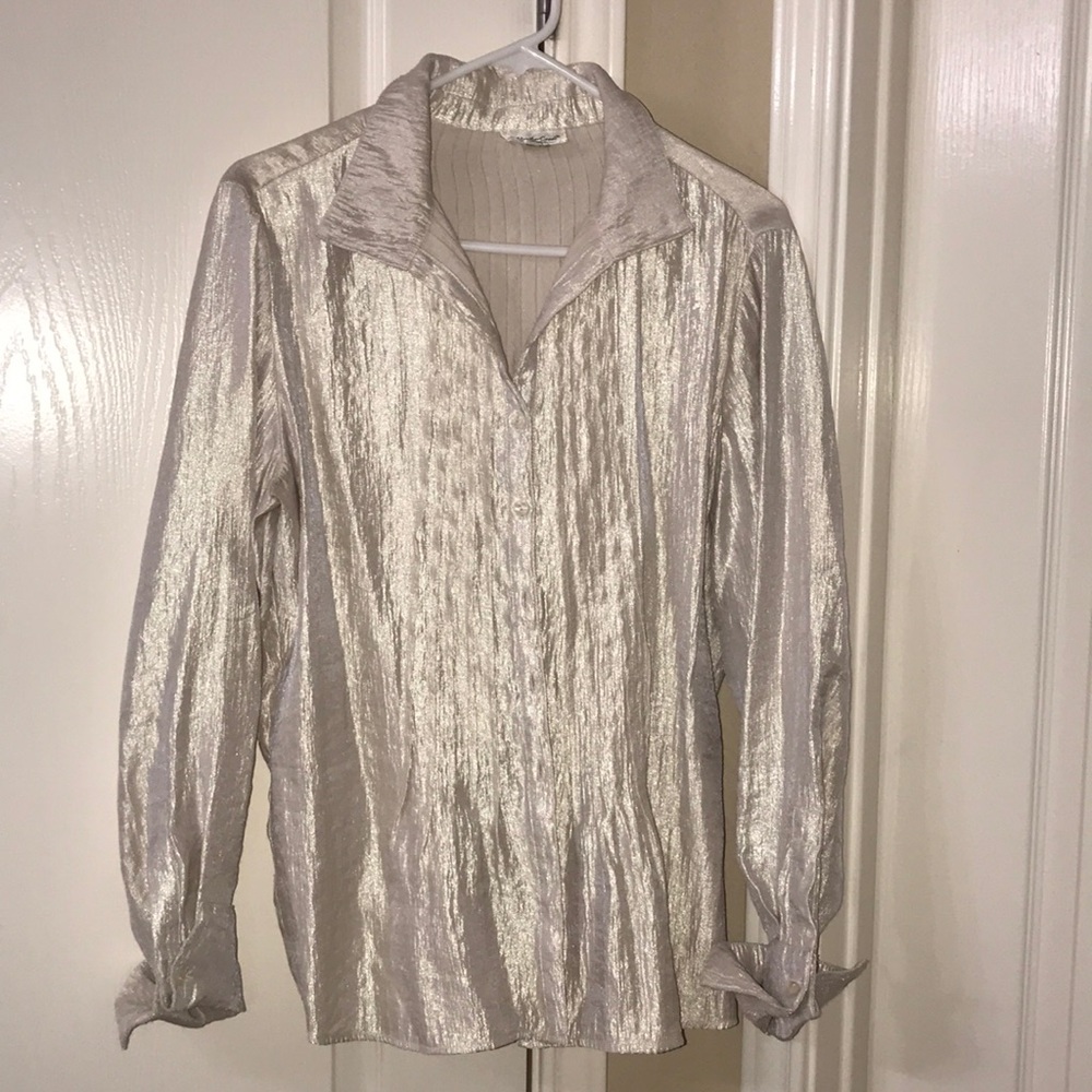 Women’s button down dress blouse